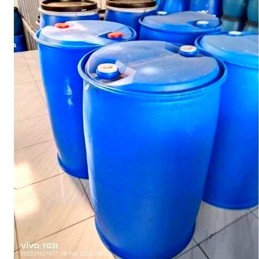 drum plastik 200liter.tk .bahan tebal kuat untuk tandon air .drum apung .wadah tetes.dan lainya