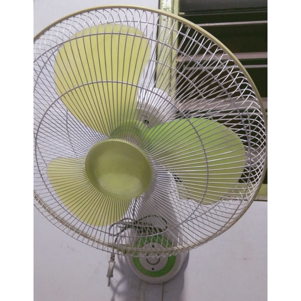 Dinamo Kipas Angin Dinding Miyako 16(Seken/Bekas)