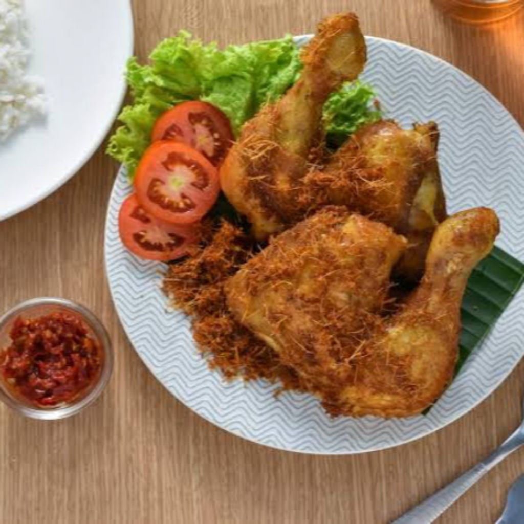 

AYAM (NEGERI) SERUNDENG UNGKEP frozen BONUS SAMBAL khas cirebon enak gurih mantap jehh