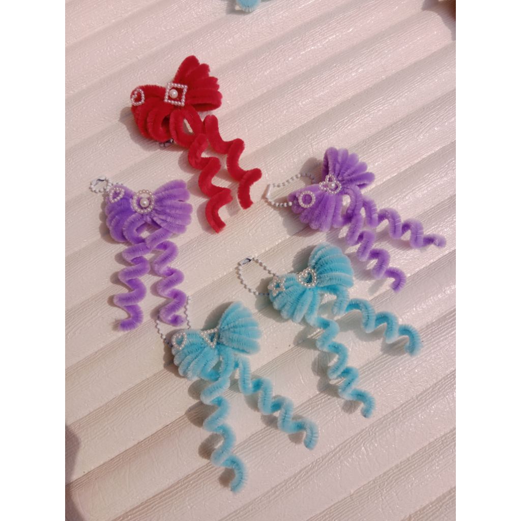Ganci kawat bulu / gantungan kunci kawat bulu / ganci pita /souvenir kawat bulu