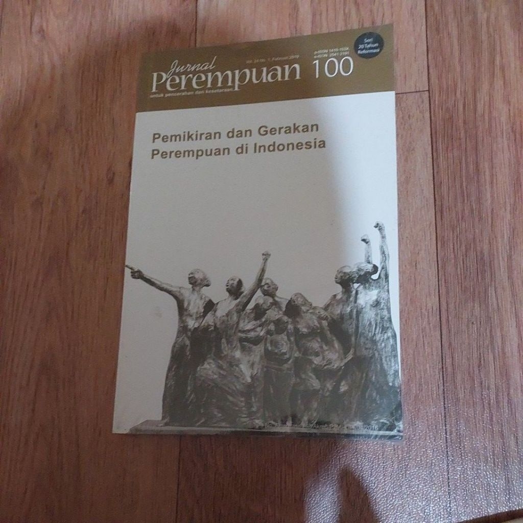 Jurnal  perempuan 100