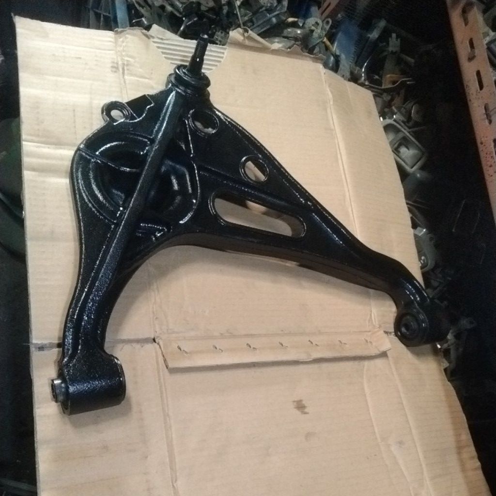 SAYAP LOWER ARM KAPAK KAPAK SUZUKI ESCUDO GRAND KAPSUL XL7 COPOTAN ORIGINAL