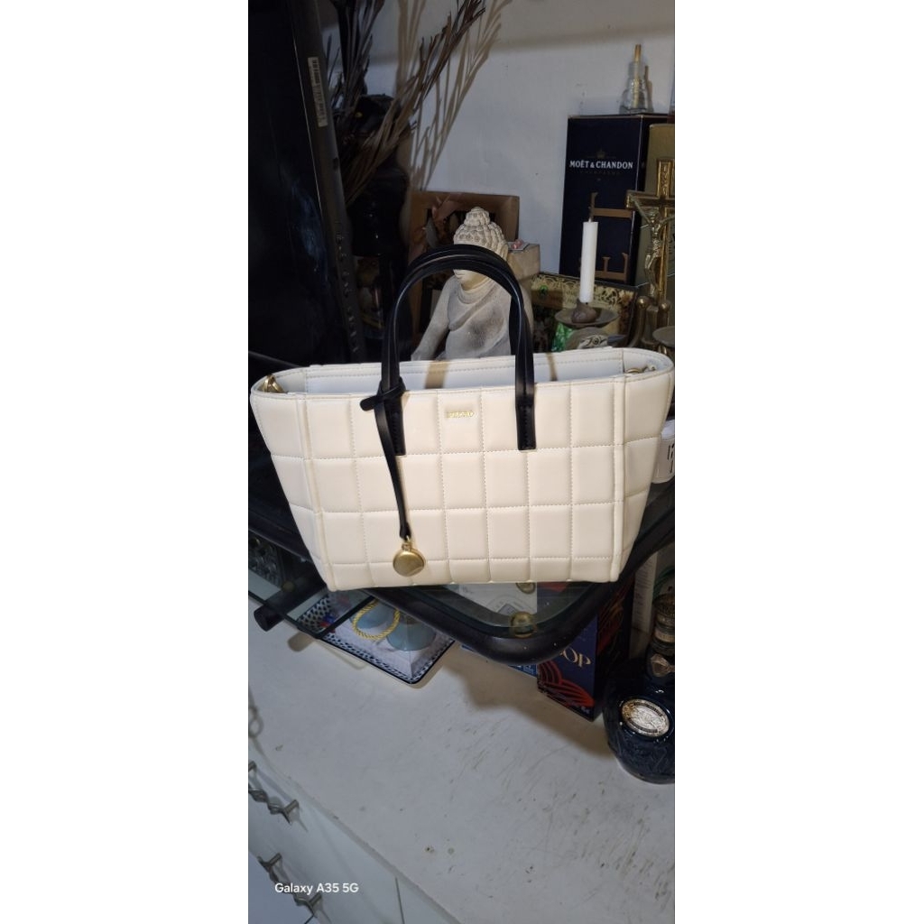 Tas Pedro tenteng putih