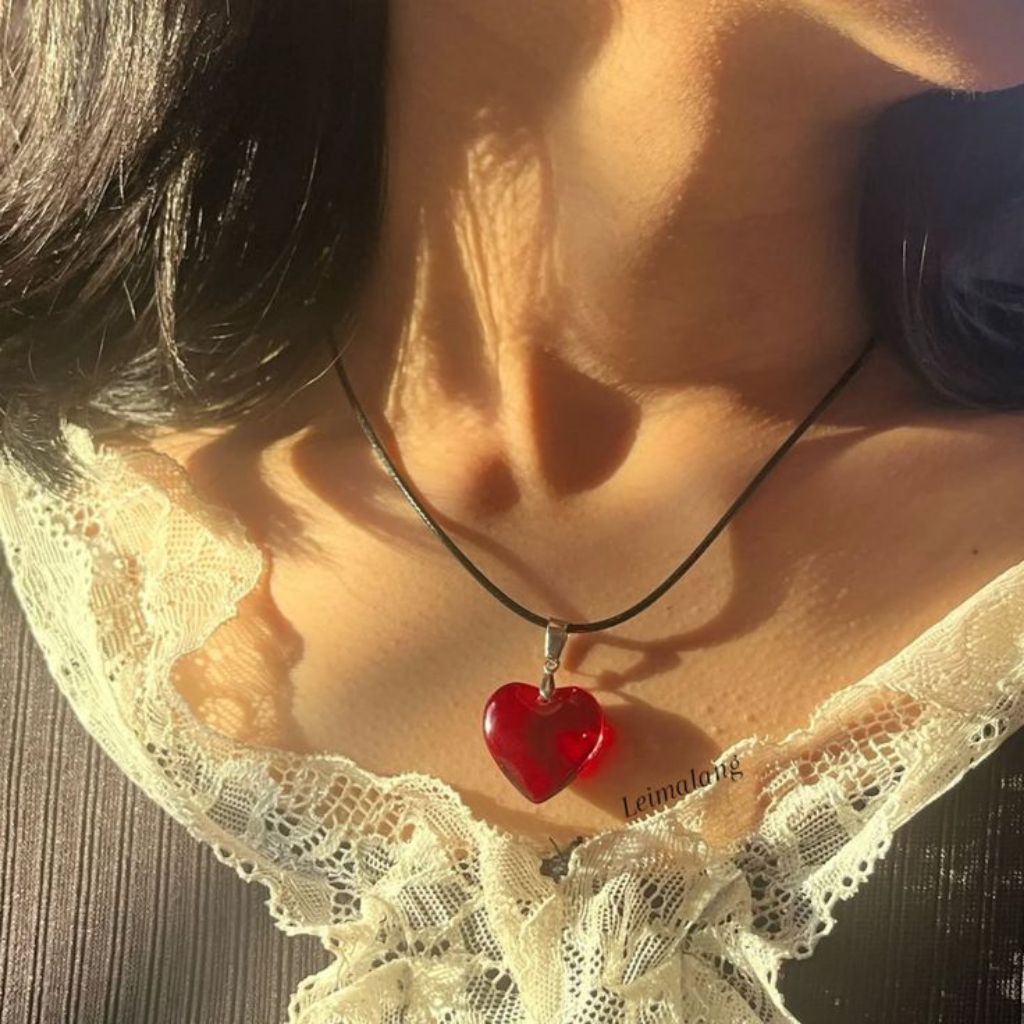 Kalung love merah siem//kalung love merah delima//kalung love merah maroon//kalung love merah termur