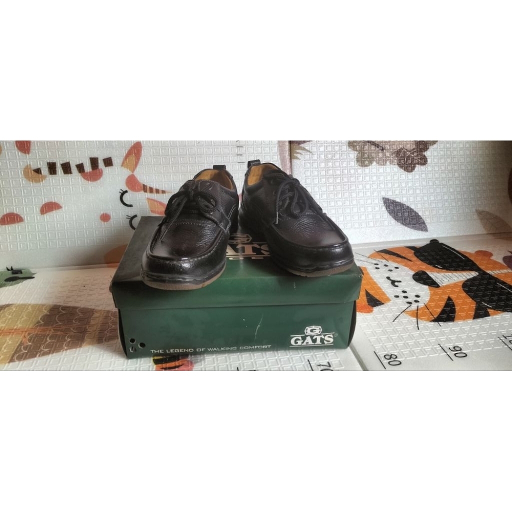 sepatu pantofel gats kulit asli