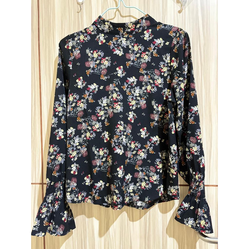 [Preloved) Baju bunga-bunga