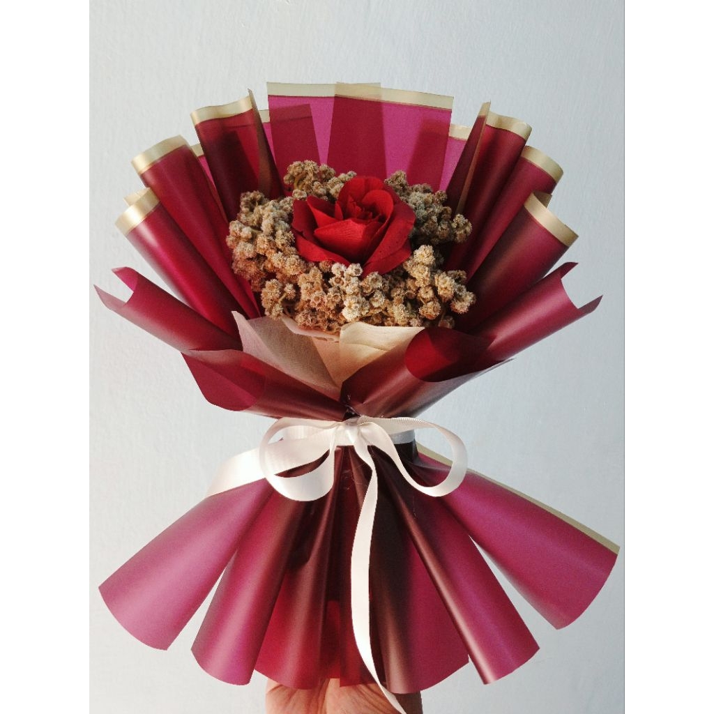 Buket Bunga Edelweis kering + Mawar Artificial