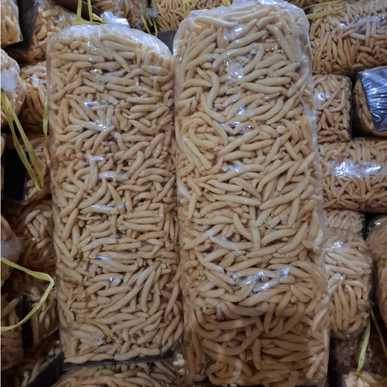 

Telor Gabus Stick Keju Asin Gurih Renyah 1Ball Gam Bal Gendut Bidaran Cemilan Sehat Makanan Ringan