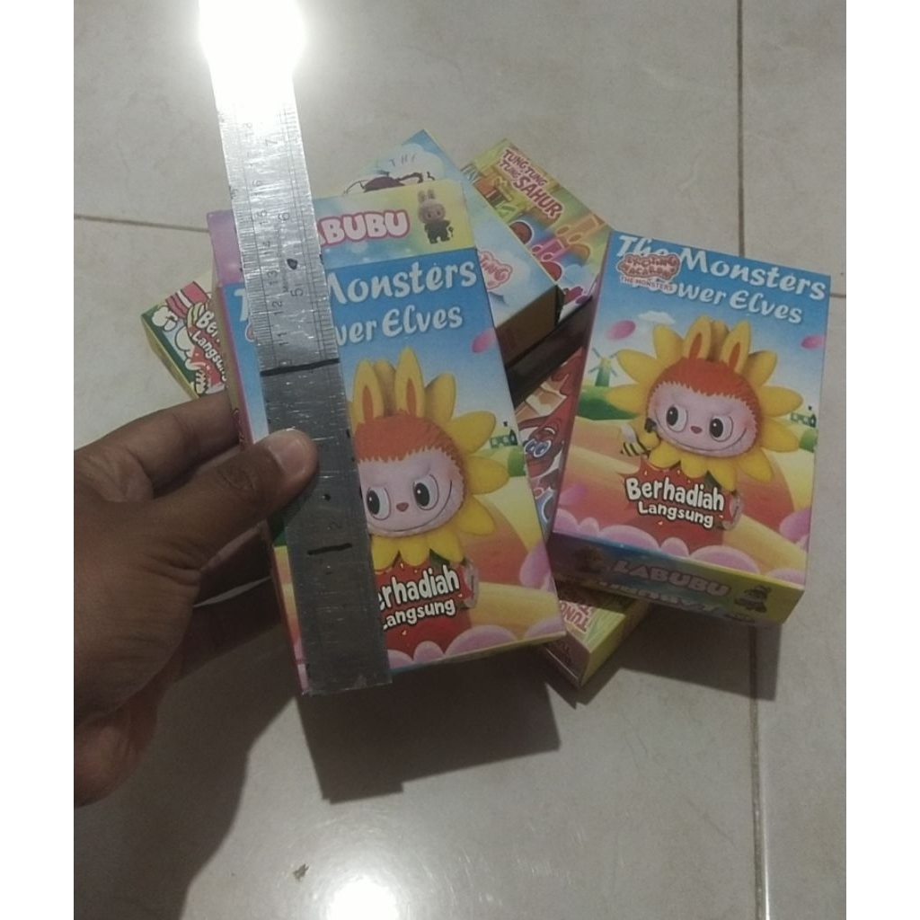 

100 pcs kotak kado besar siap pakai
