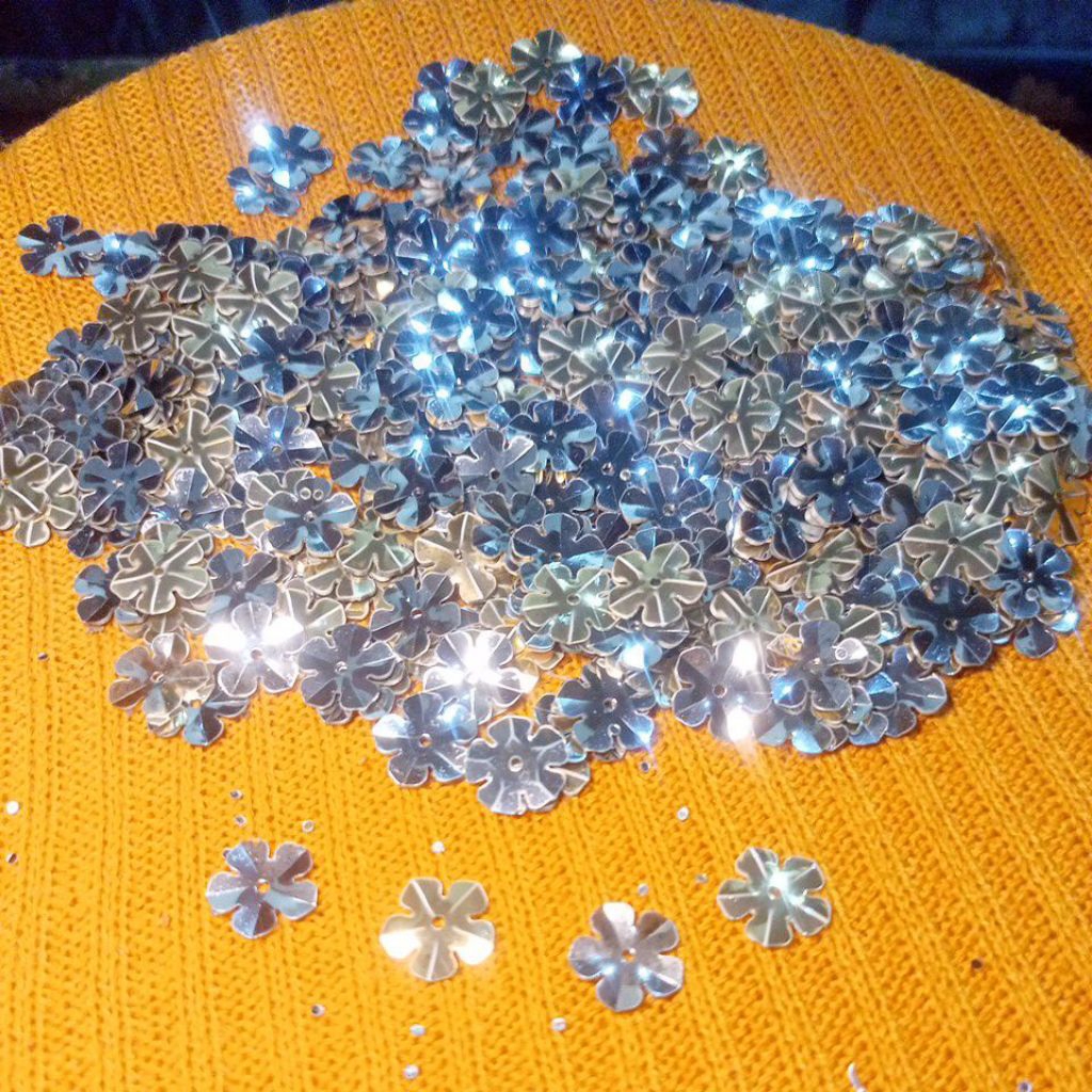 PAYET MANIK MANIK BORCI kuning putih