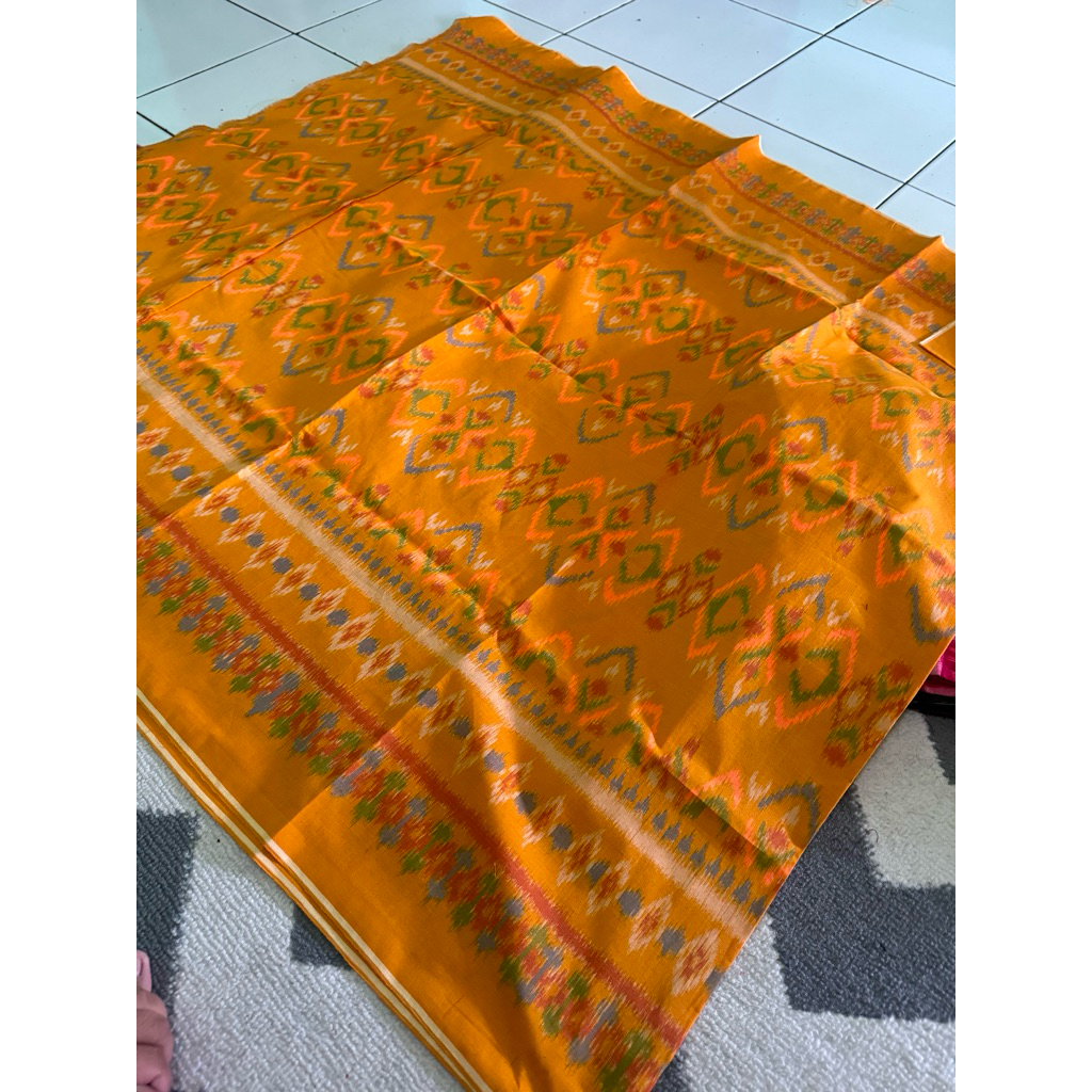 Kamen Endek Kuning CSM Lembaran