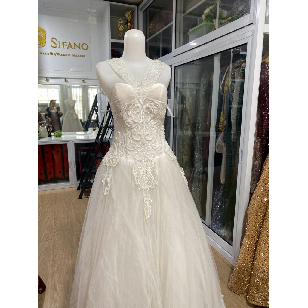 PRELOVED GAUN BRIDAL PUTIH GAUN PREWEDDING