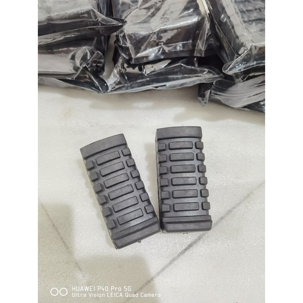 KARET FOOTSTEP STEP DEPAN 2ET RX KING F1ZR FIZ R TANPA KEMASAN