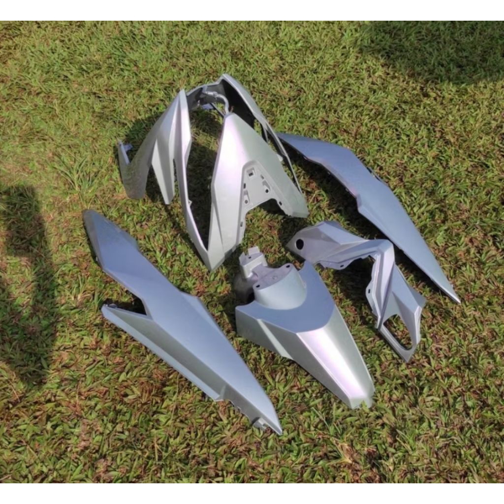 body halus beat esp warna silver glosy