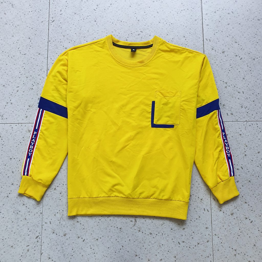 Baju Kaos Sweater Playboy / Size M sd L - LD 53 cm / Bekas - Second - Preloved