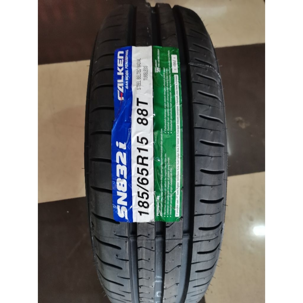 Ban Falken 185/65 R15 SN832i