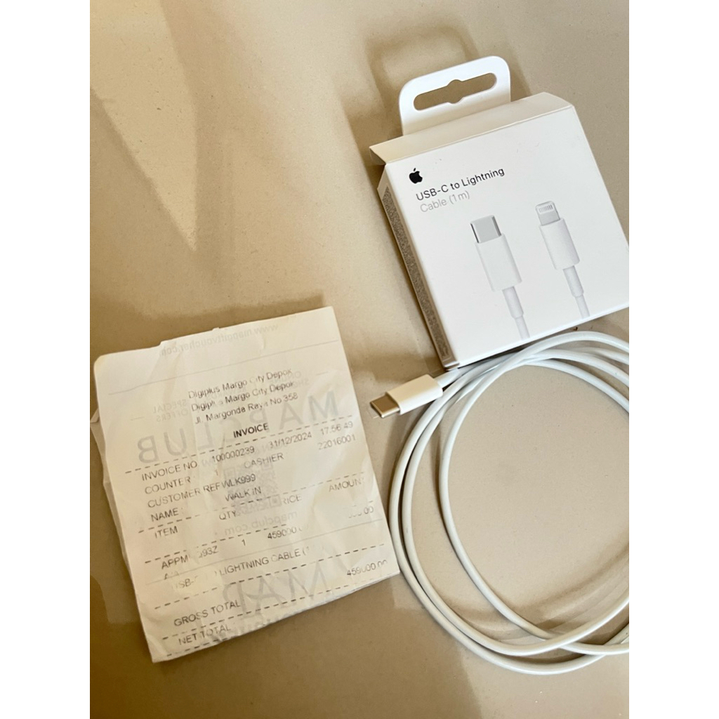 preloved Kabel Charger Iphone USB C to lightning Digiplus