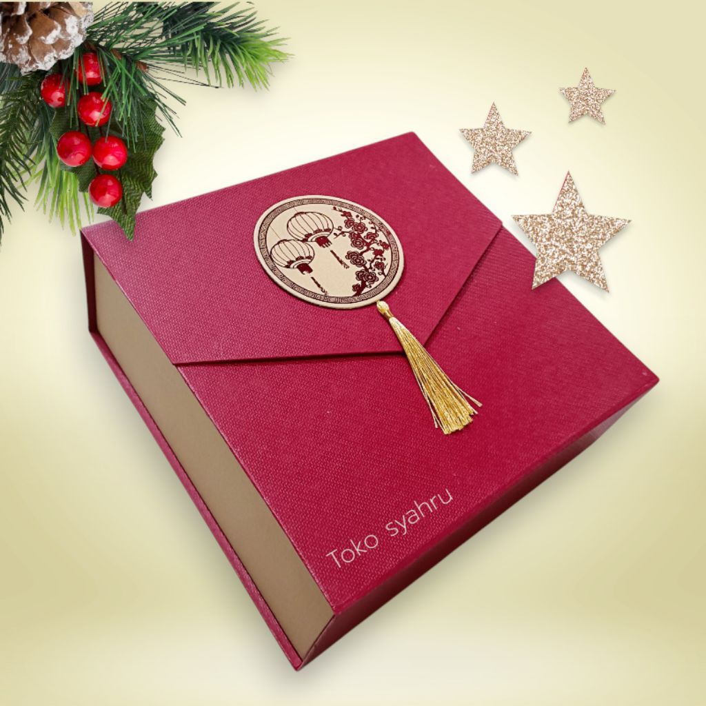 

hard box CNY/bok Imlek/bok lapis/bok hampers kue kering/bok hampers 22x22x8