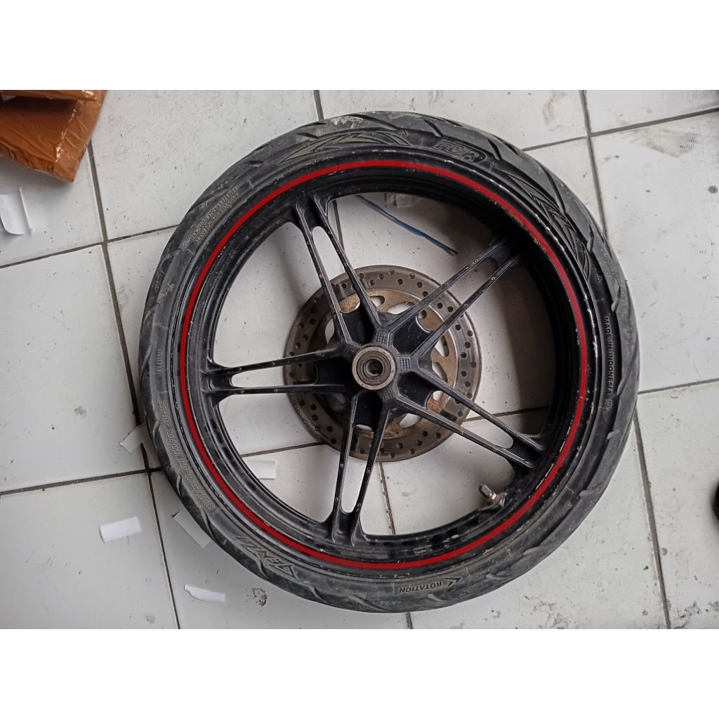 velg depan Yamaha Vixion New + BAN Original Copotan