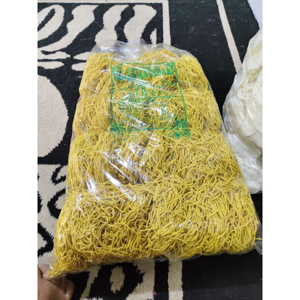 

mie kuning padang bulat 1 bal isi 5 kg