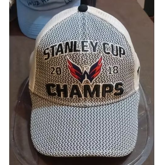 topi trucker NHL collab Fanatic.used