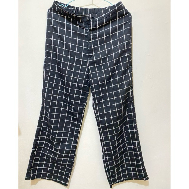 celana kain kotak-kotak