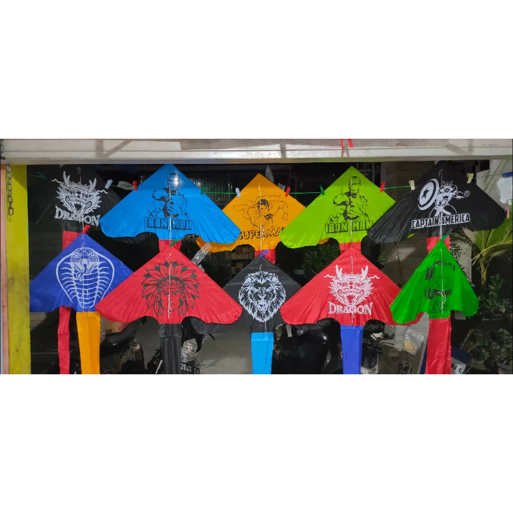 TERMURAH Layangan Kain Parasit Motif Superhero dan Kartun / Layangan Kain