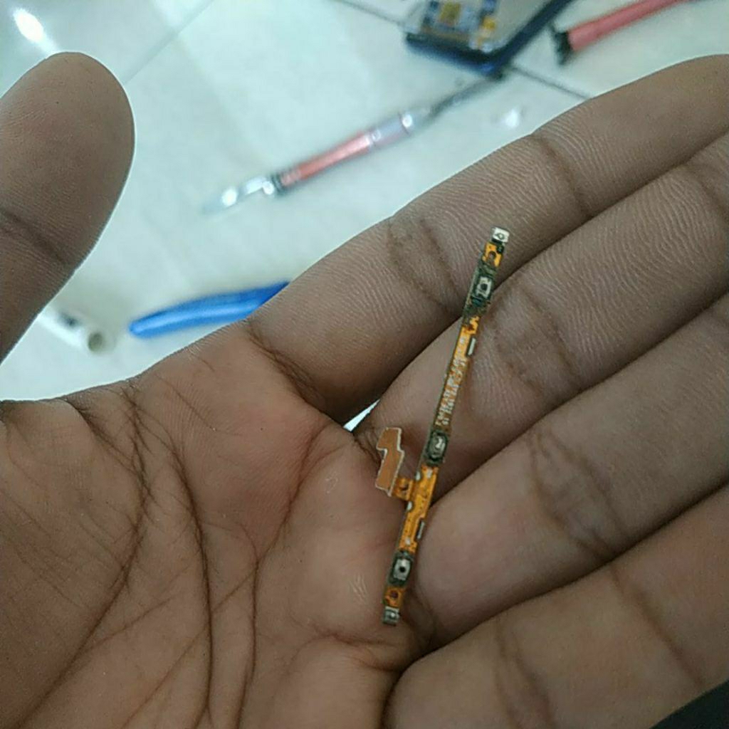 fleksibel power volume bekas Samsung a70