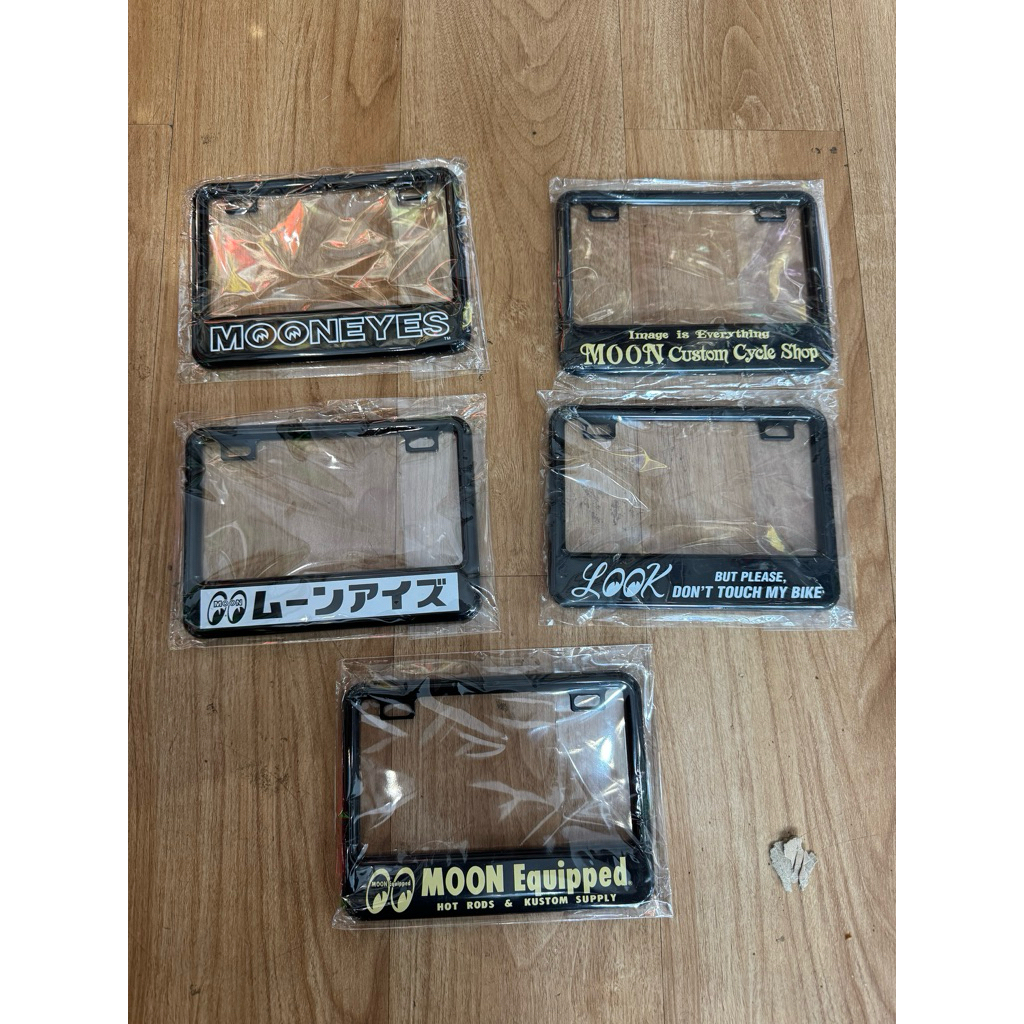 frame plat mooneyes original