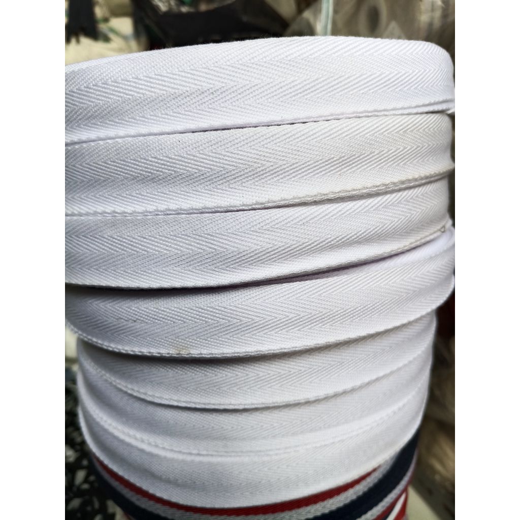 

viterban putih 2,5cm kiloan