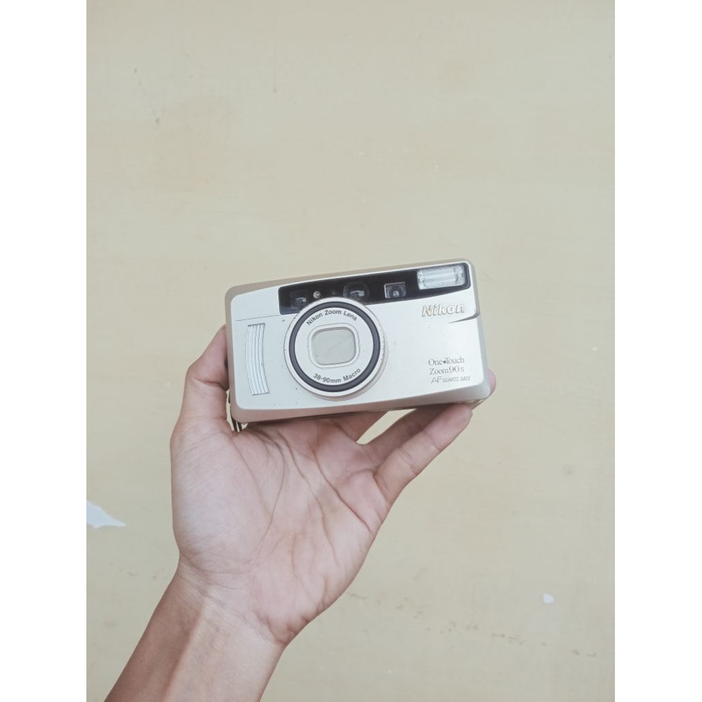 kamera camera analog nikon one touch zoom 90s