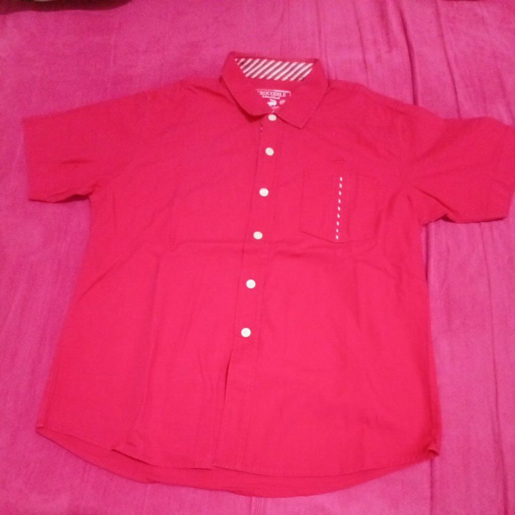 Kemeja lengan pendek anak merah crocodile