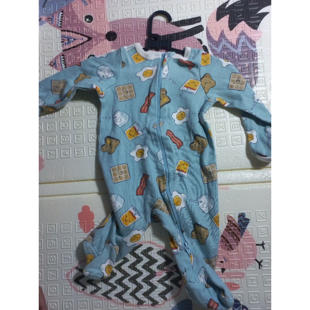preloved sleepsuit carters