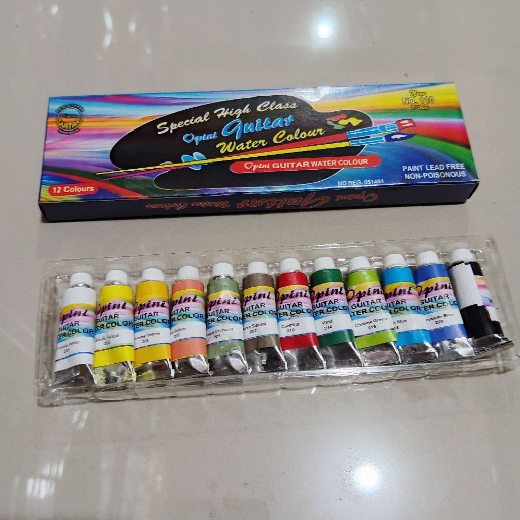 

1 Set Cat Air 12 Warna Guitar