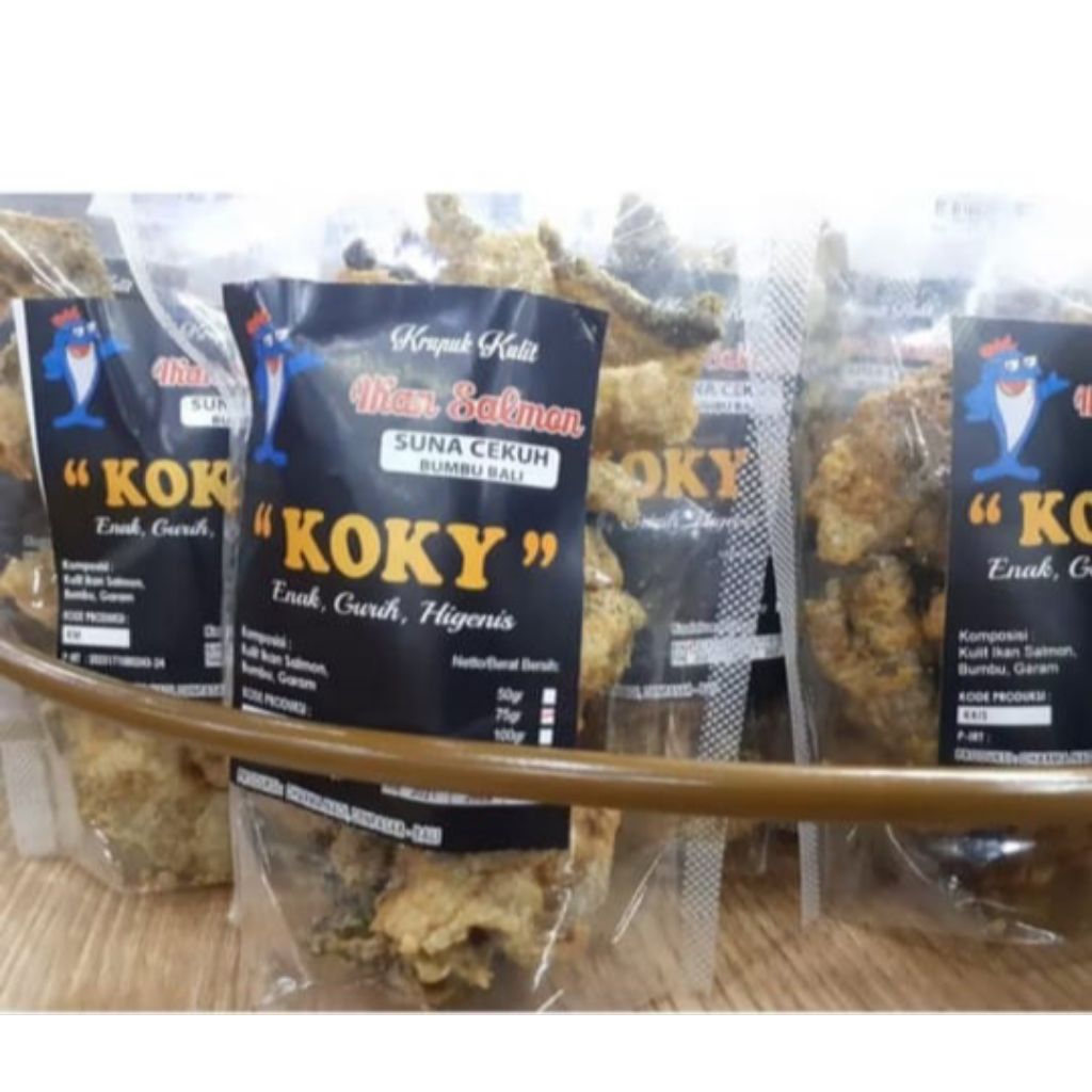 

Krupuk kulit ikan salmon sunah cekuh Bumbu Bali KOKY 75gr