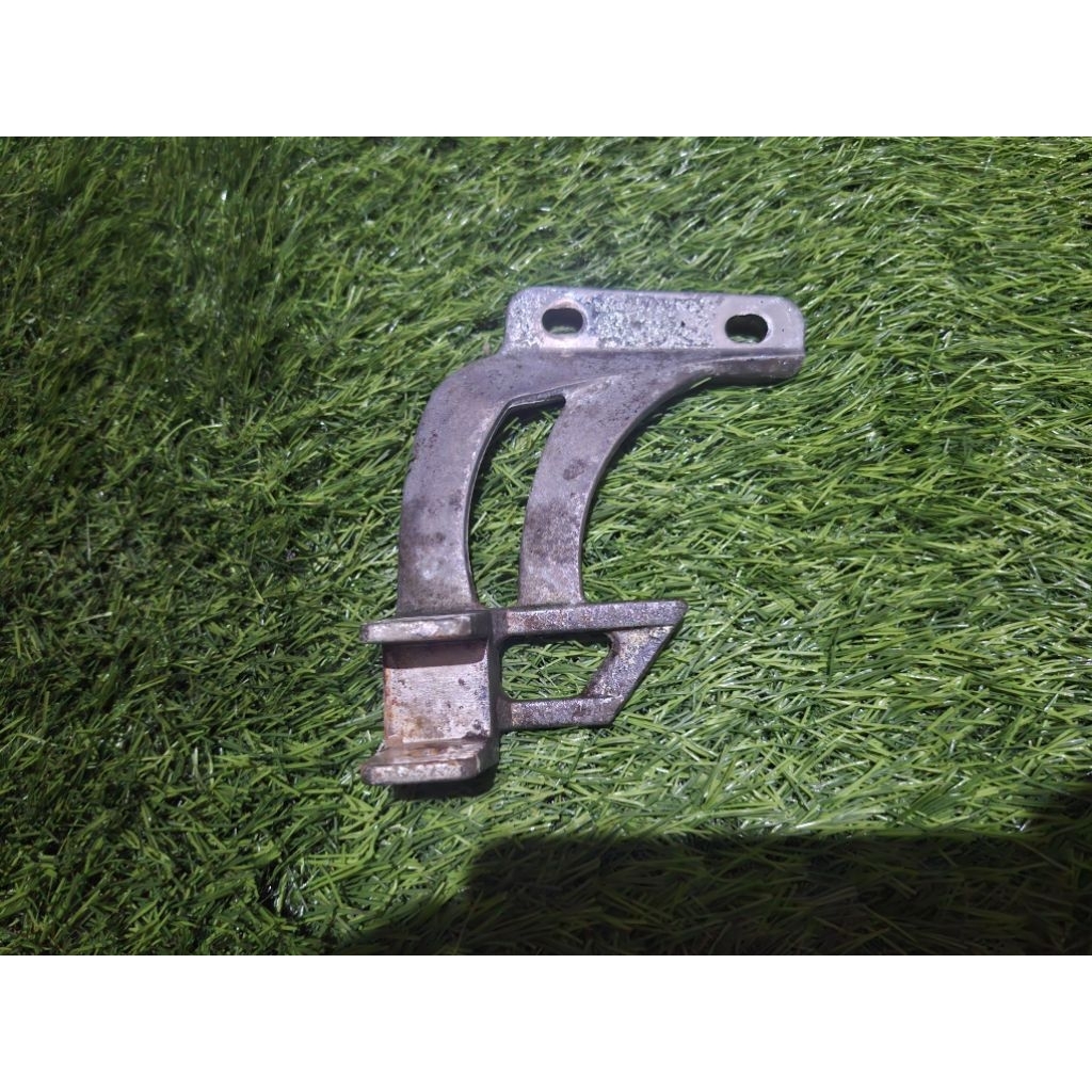 pijakan kaki barstep footstep postep belakang kiri yamaha 125z 125 z