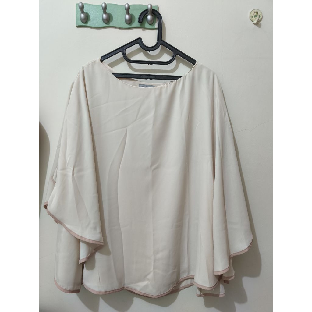 [Preloved] Kaftan Top Zalia Size M