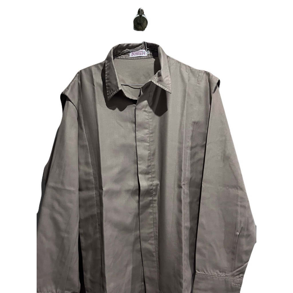 preloved kemeja wanita byneeth