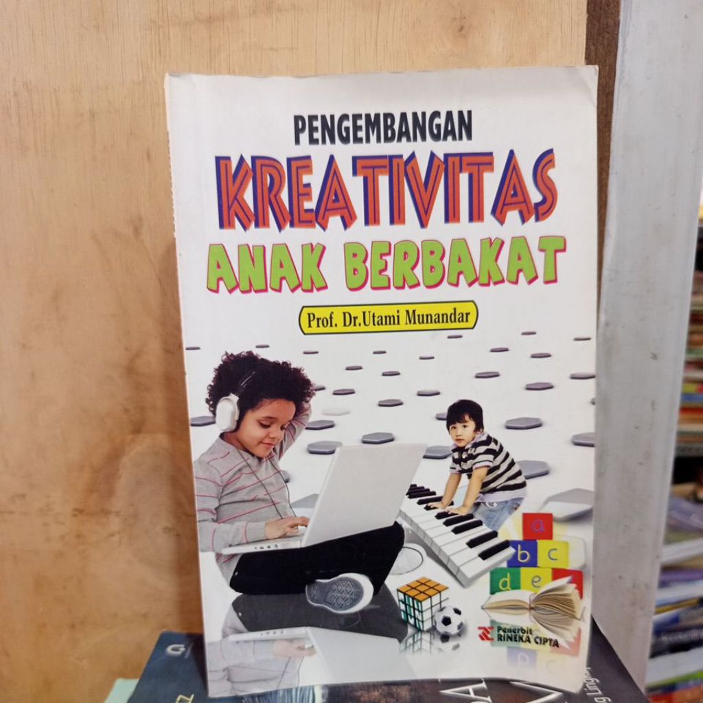Pengembangan Kreativitas Anak Berbakat