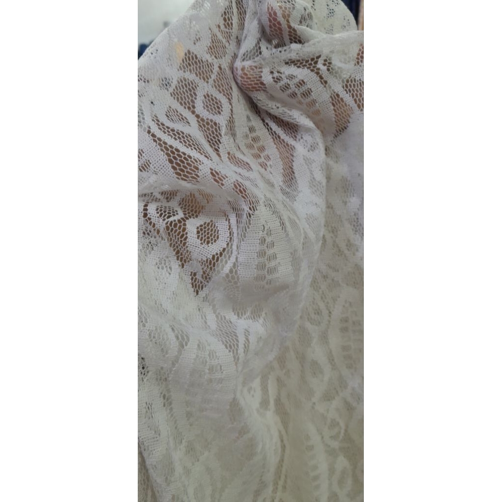 BRUKAT TILE SPANDEK || SPANDEK BRUKAT TILE || BRUKAT PUTIH || KAIN BRUKAT TILE PUTIH || KAIN SPANDEK