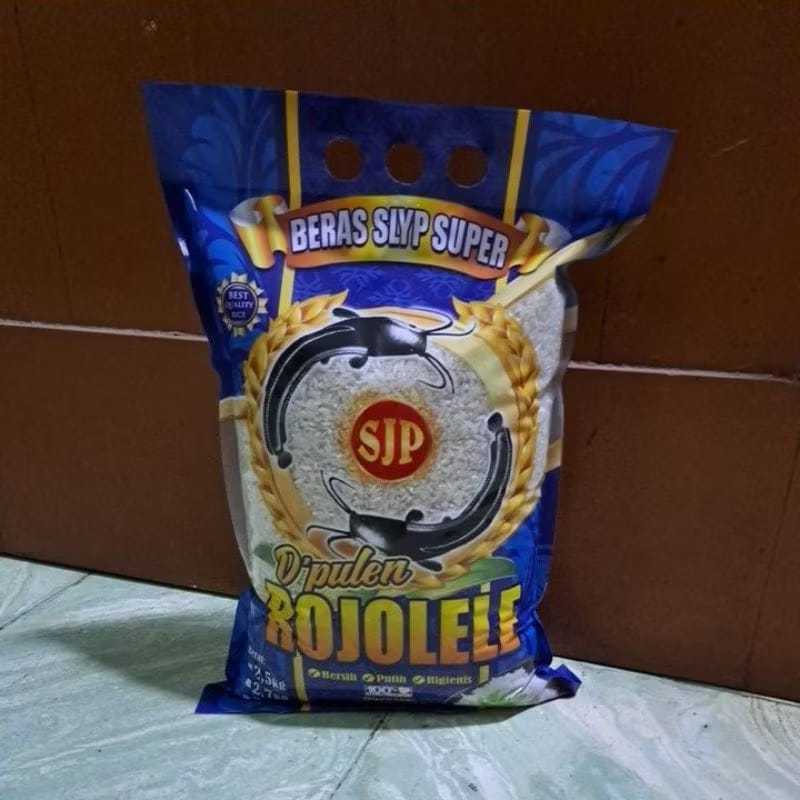 

[ 2,7 Kilogram ] Beras Cap Rojolele Kemasan Biru isi 2,7 Kg Beras Pulen Cocok untuk Zakat Sumbangan Amal