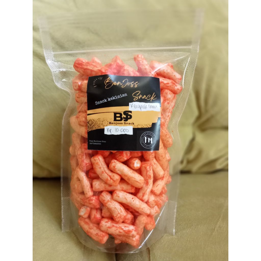 

Makanan ringan kerupuk ikan tongkol