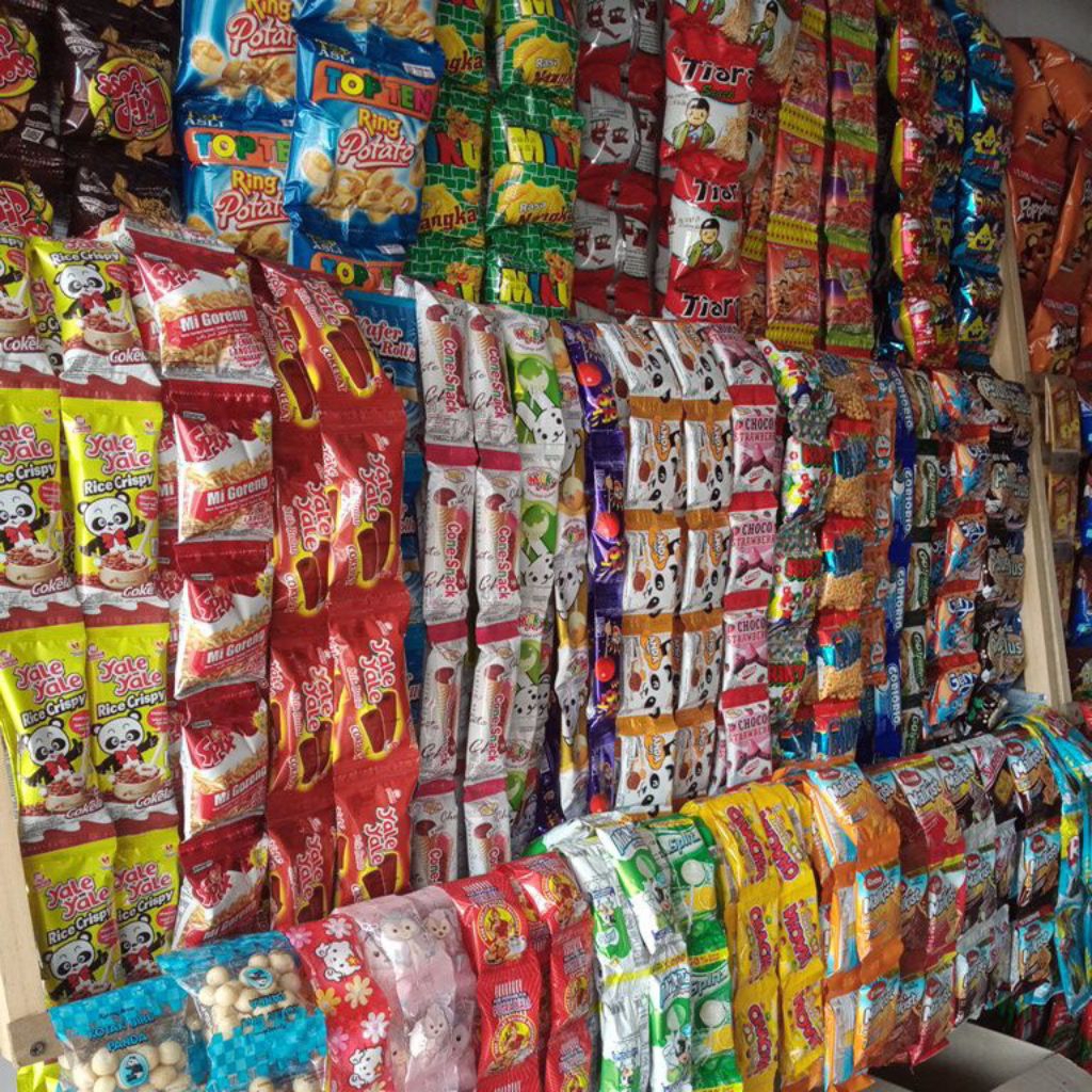 SNACK rentengan isi 10