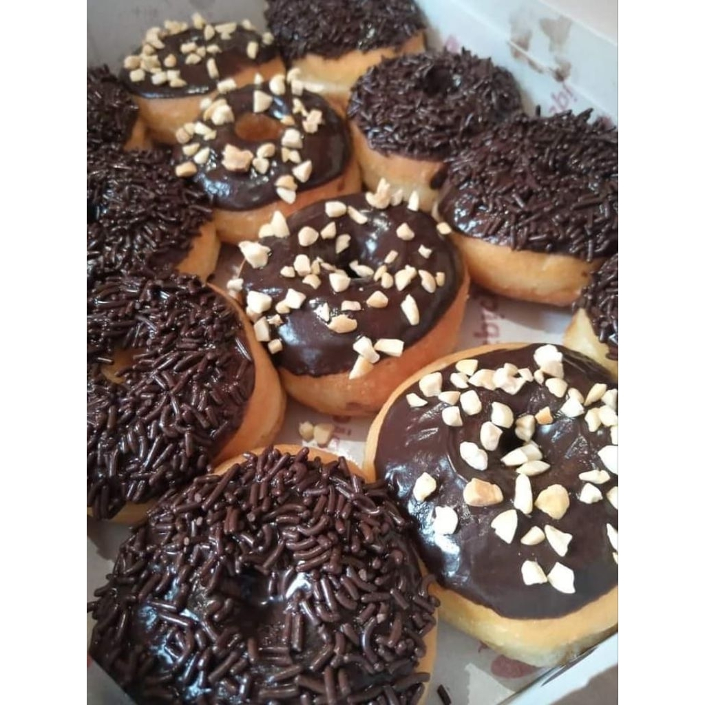 

Donat Bolong