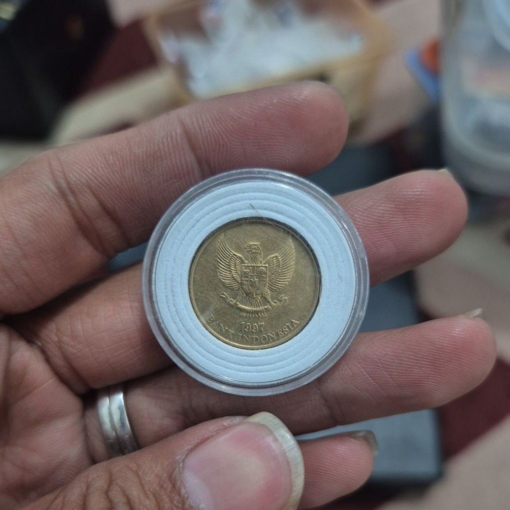 Koin 50 Rupiah Bergambar Komodo Tahun 1997 (Rare)