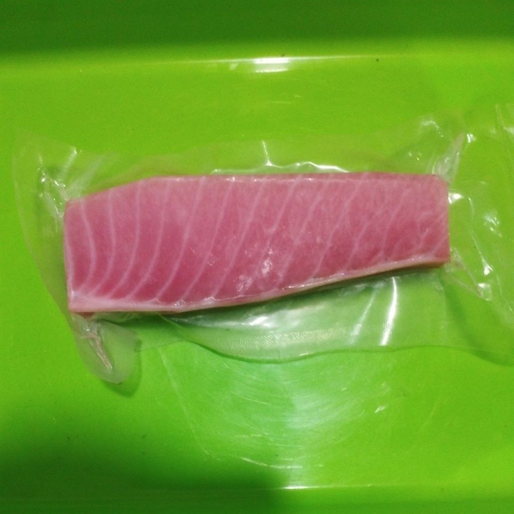

Daging ikan tuna