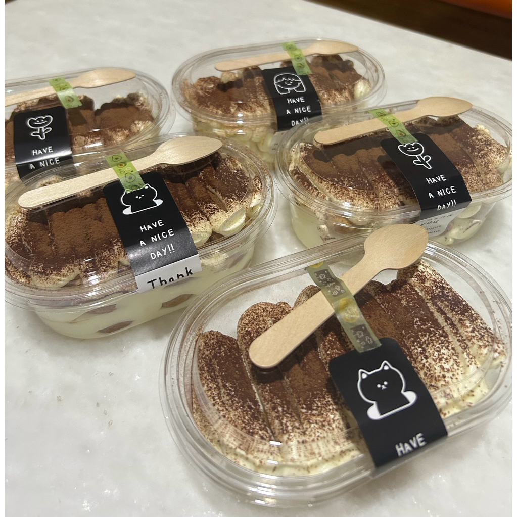 

CLASSIC TIRAMISU CAKE with Mascarpone