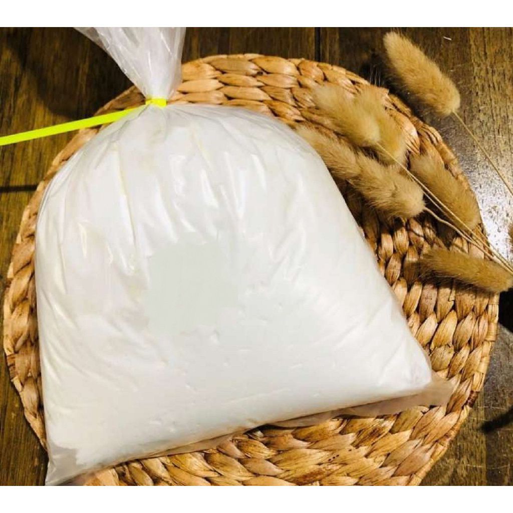 

Butter cream wip cream Valerie