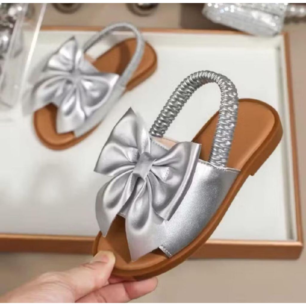 Sandal Perempuan Wanita & Anak-Anak Pita Dasi untuk Usia 1-5 Tahun Fashionable dan Nyaman
