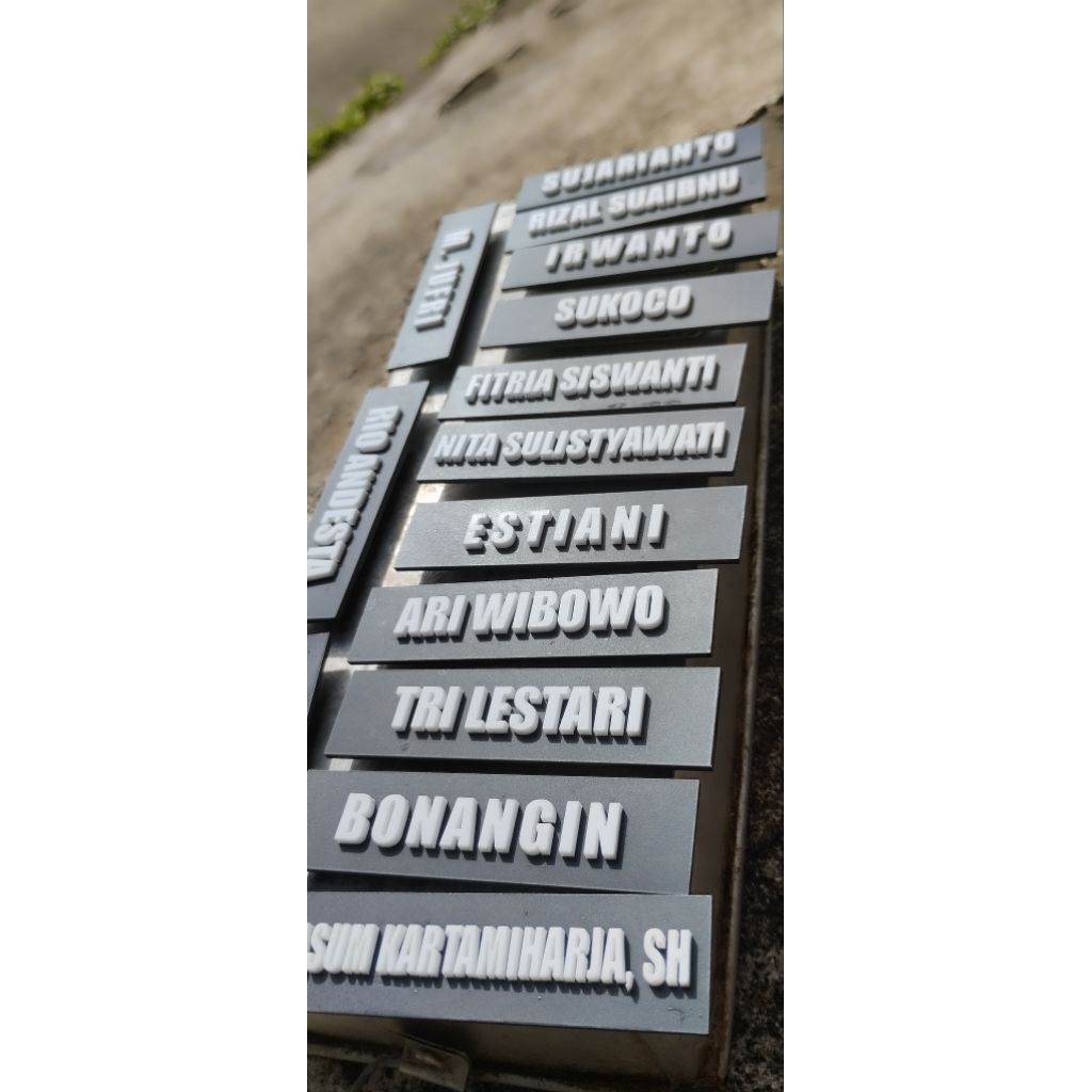 

NAMETAG TIMBUL / PIN NAMA DADA TIMBUL PREMIUM